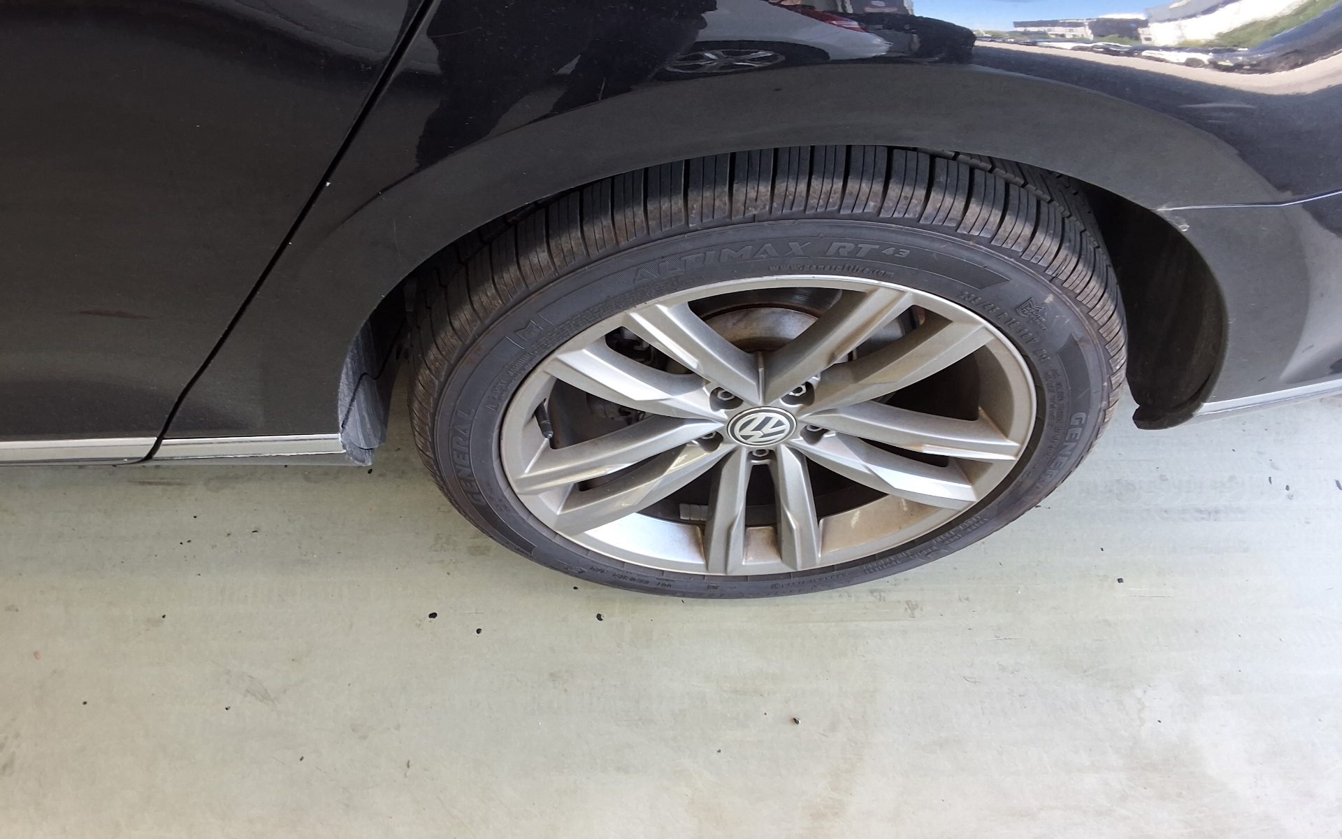 فولكس فاجن باسات GT (8Th Gen) 2.0 TDI بريستيج 2018 GT PRESTIGE