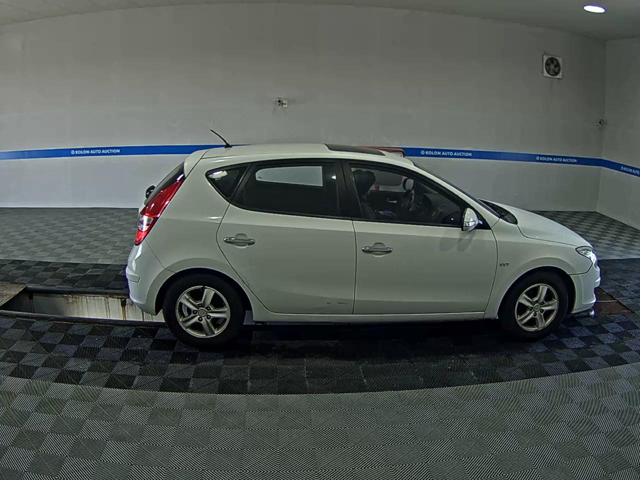 هيونداي I30 1.6 Vvt لكجري 2009 فاخر