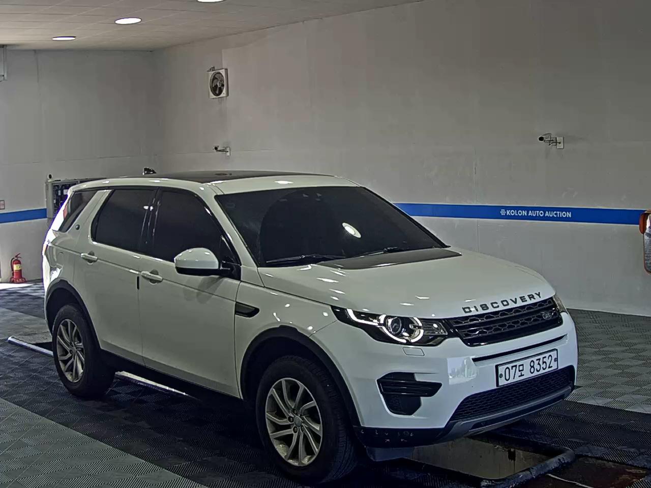 لاند روفر Rover Discovery Sport 2.0 Td4 Se 2017 SPORT SE