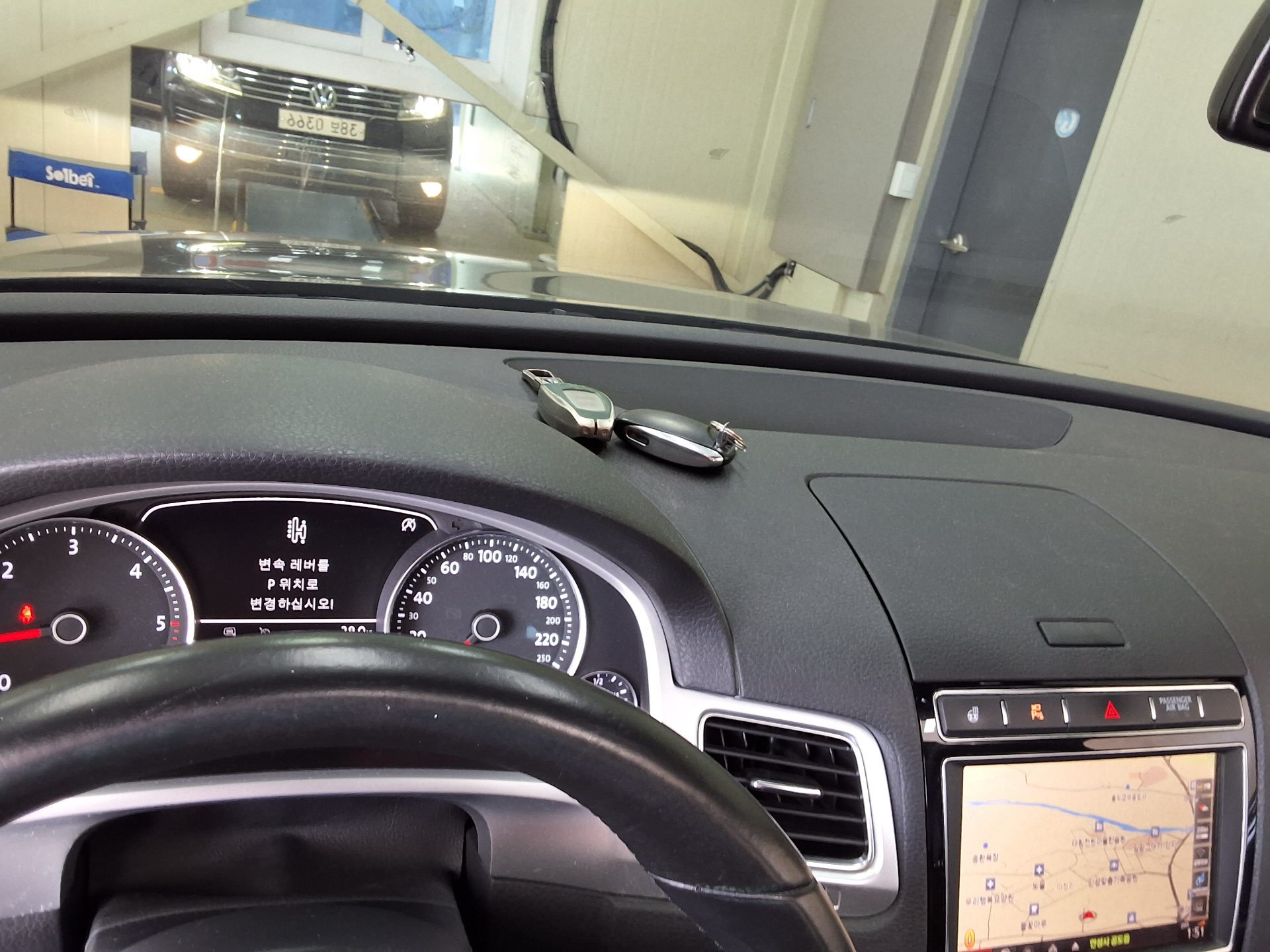 فولكس فاجن الجديد طوارق (2Nd Gen F 2016 LINE