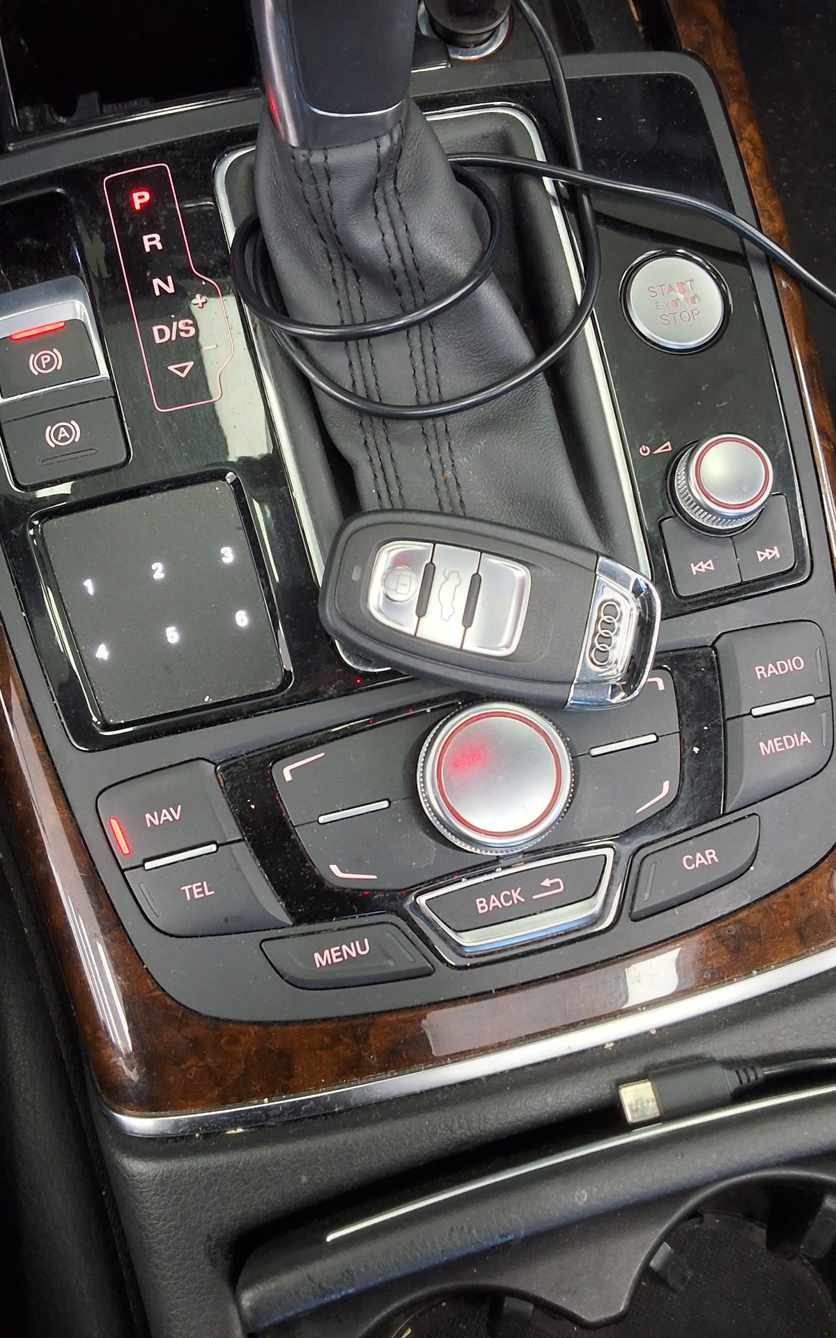 أودي إيه 6 (4Th Gen) 2.0 TDI Dynamic 2014
