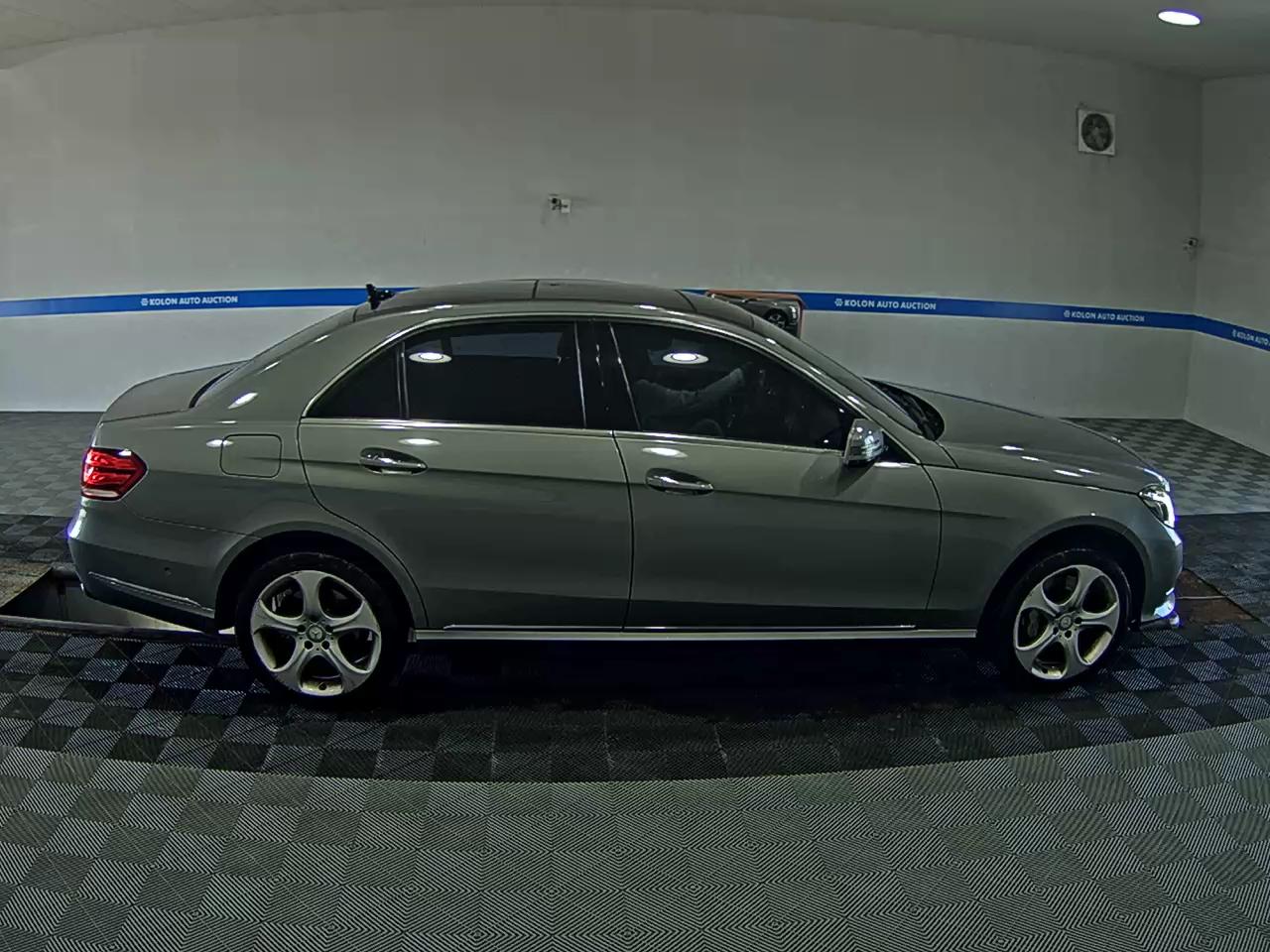 مرسيدس بنز E Class (4Th Gen) E400 فورماتيك Intelligent Drive 2015 4MATIC