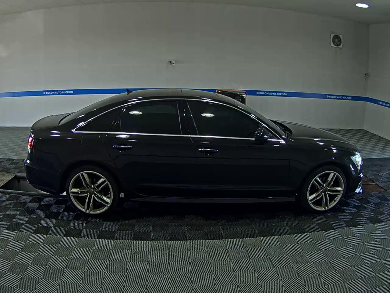 أودي إيه 6 (4Th Gen) 35 TDI Comfort 2018