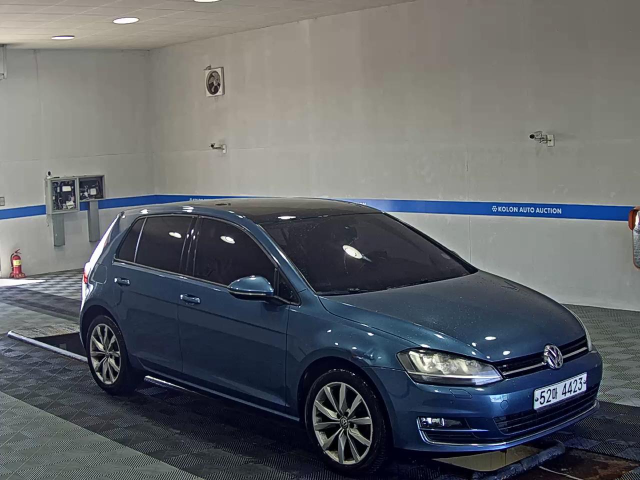 فولكس فاجن جولف (7Th Gen) 2.0 TDI 2015