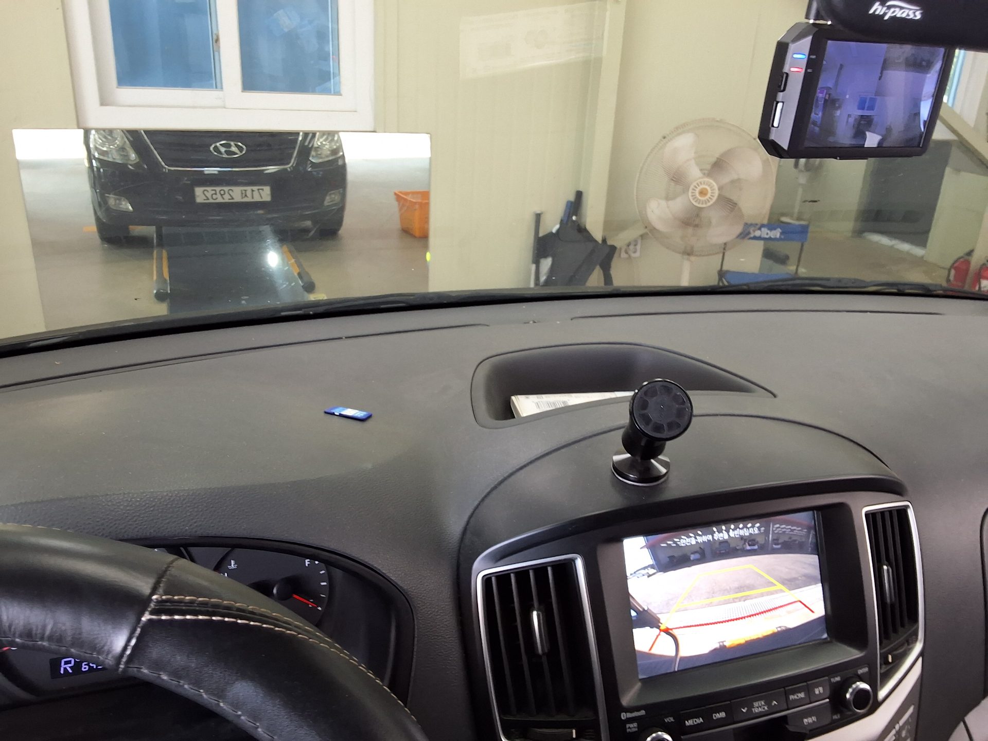 هيونداي جراند ستاركس 12 Seater غاز سمارت 2017 SMART