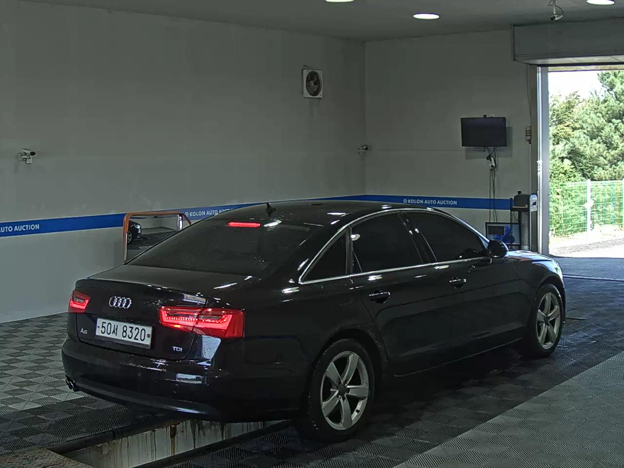 أودي إيه 6 (4Th Gen) 2.0 TDI Dynamic 2014