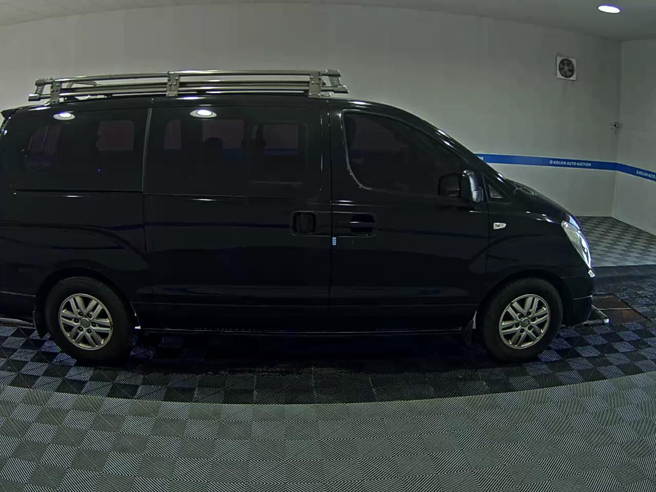 هيونداي جراند ستاركس 12 Seater غاز سمارت 2017 SMART