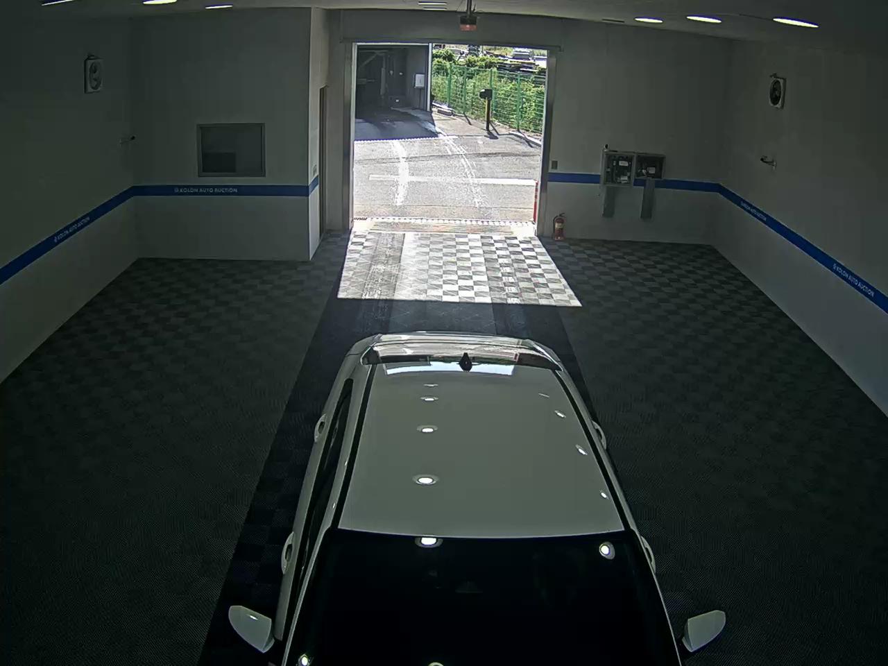 هيونداي أفانتي 2021 MODERN