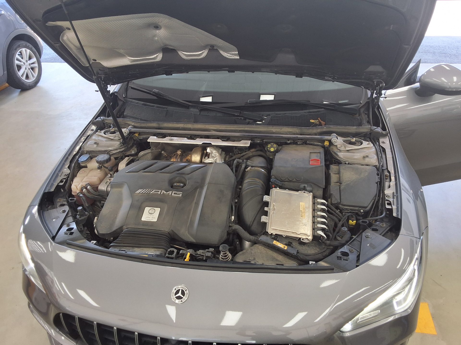 مرسيدس بنز سي إل إيه Class 2022 4MATIC