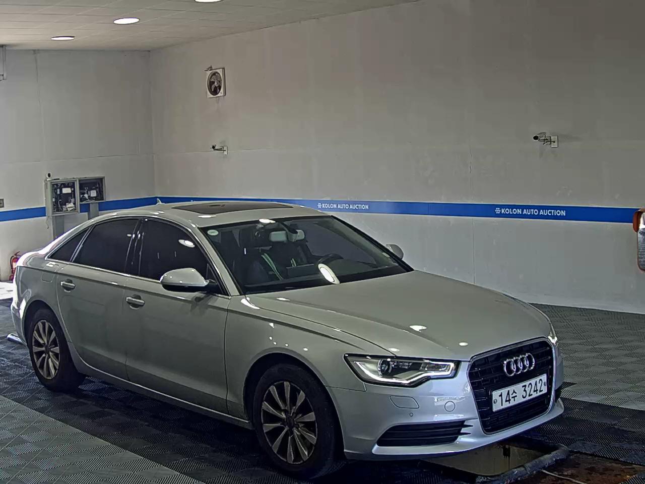 أودي إيه 6 (4Th Gen) 2.0 Tfsi 2012