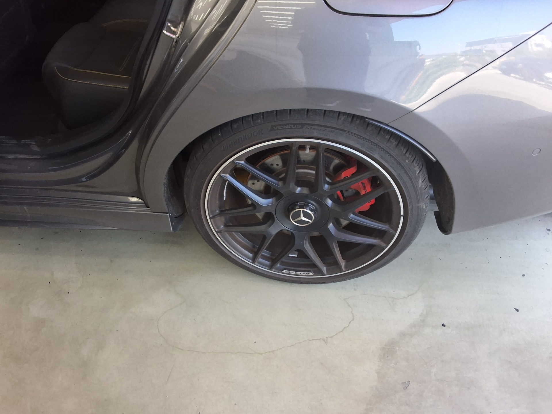 مرسيدس بنز سي إل إيه Class 2022 4MATIC