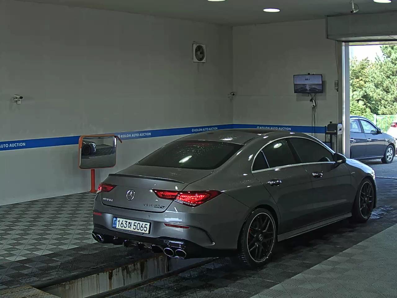 مرسيدس بنز سي إل إيه Class 2022 4MATIC