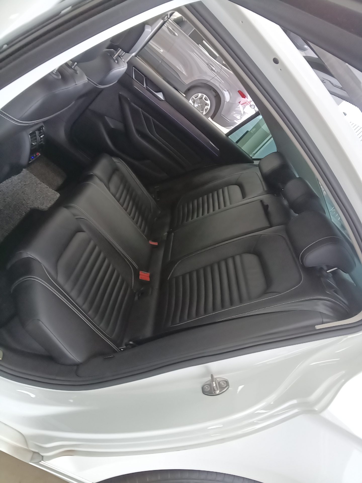 فولكس فاجن باسات 2022 GT PRESTIGE