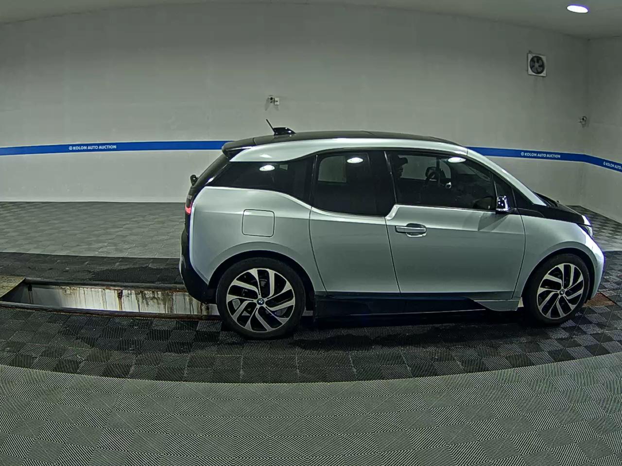 بي إم دبليو I3 Sol بلس 2015 PLUS