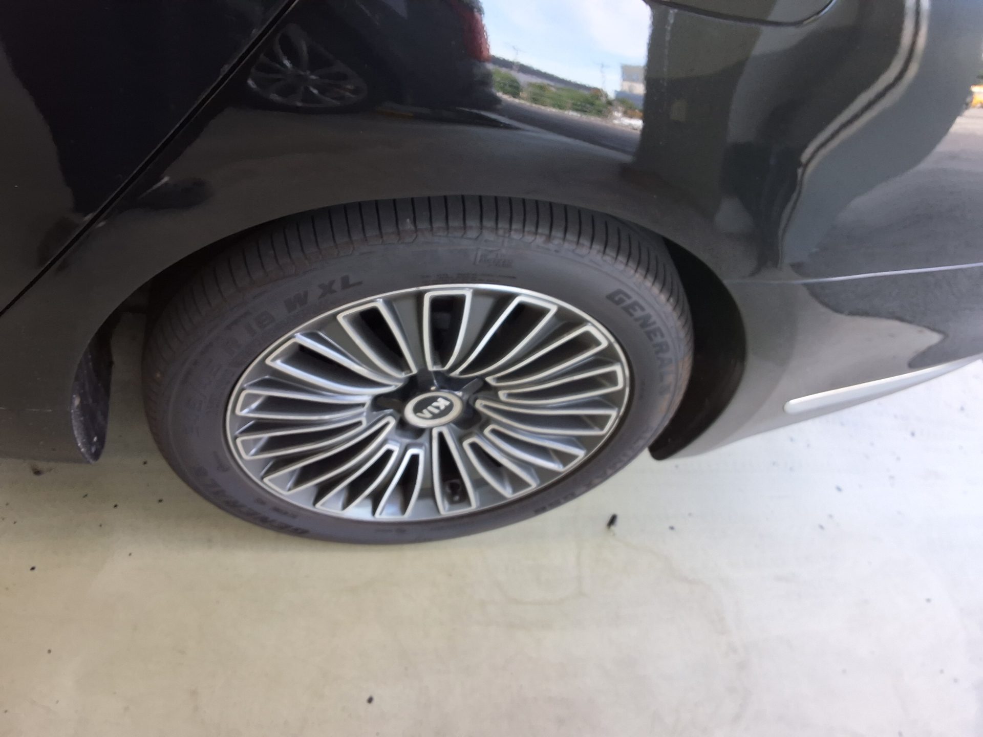 كيا كي 9 2013 PRESTIGE SPECIAL