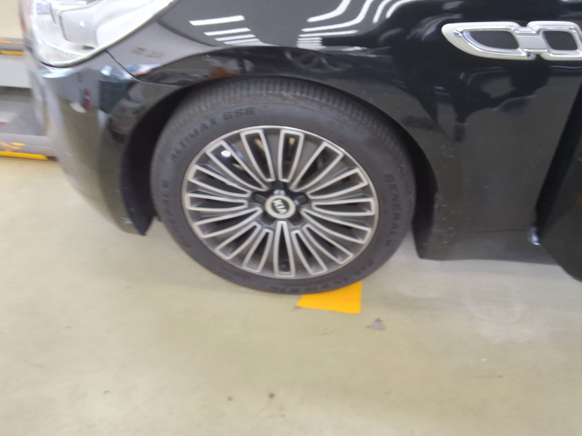 كيا كي 9 2013 PRESTIGE SPECIAL