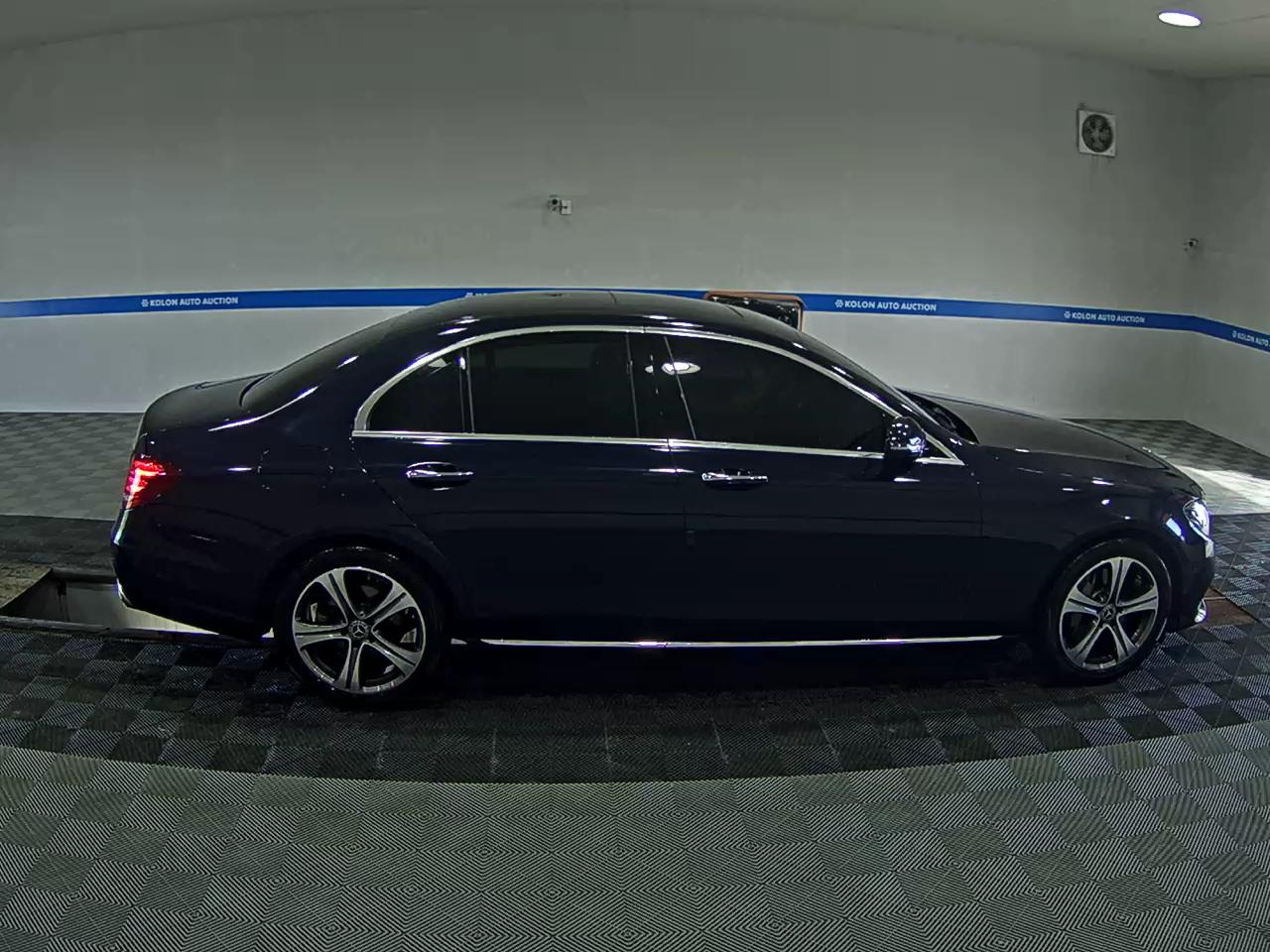 مرسيدس بنز E Class 2019 E300