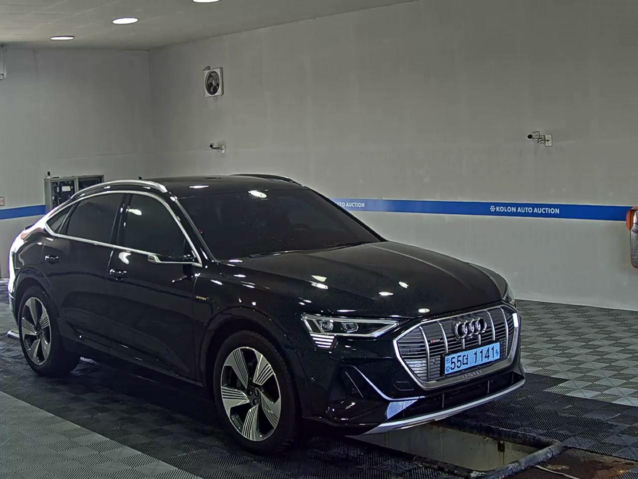 أودي E Tron 2022