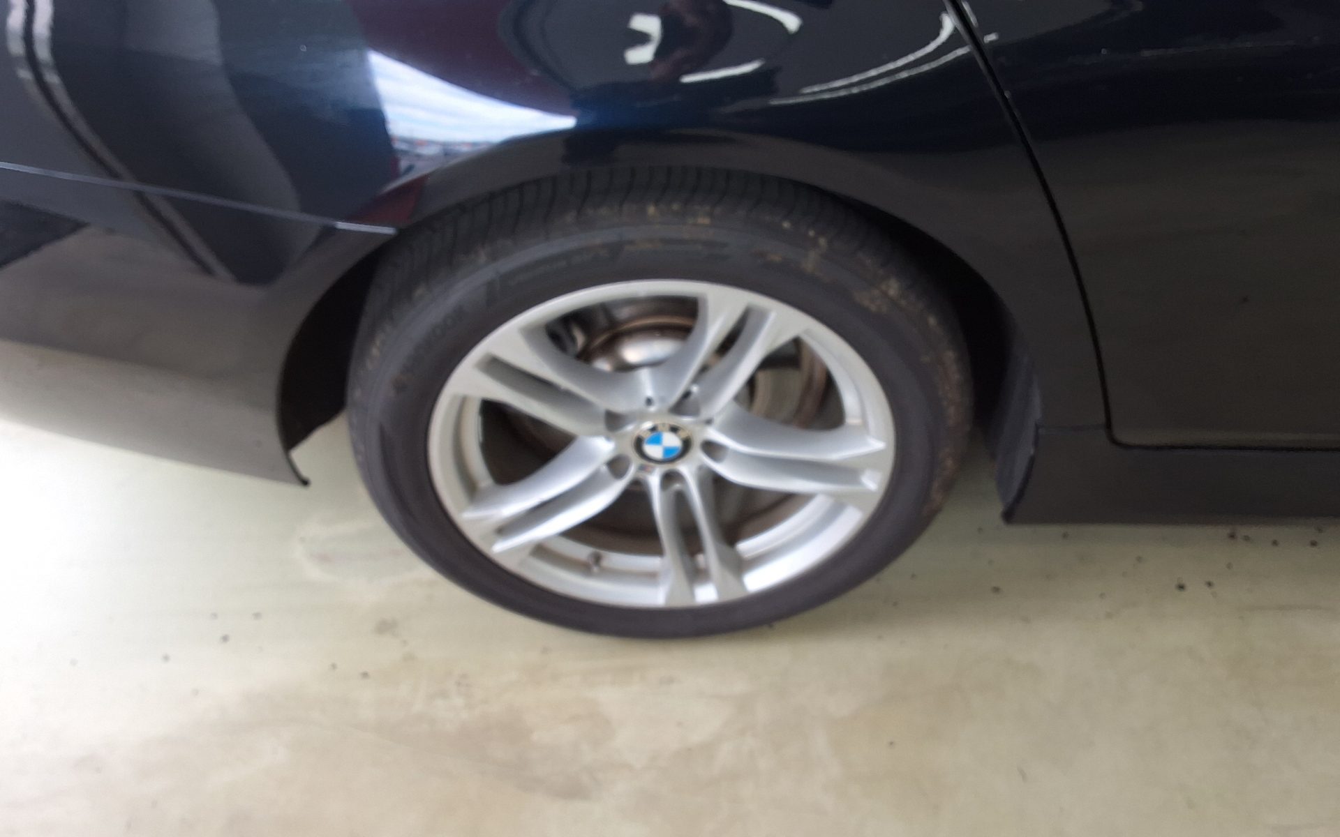 بي إم دبليو 5 Series (6Th Gen) 520D M Aerodynamic Pro 2016 520d