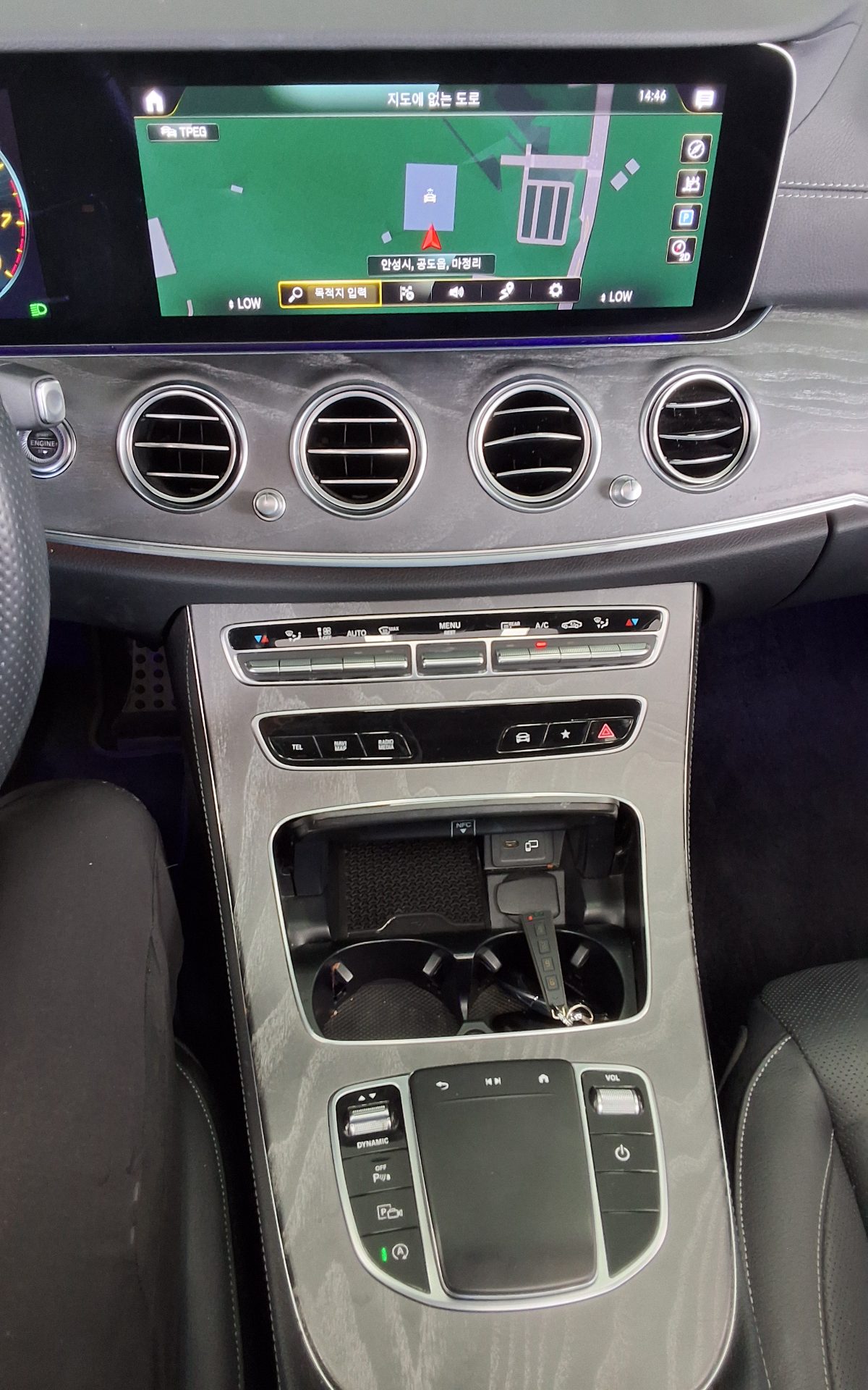 مرسيدس بنز E Class 2022 4MATIC LINE