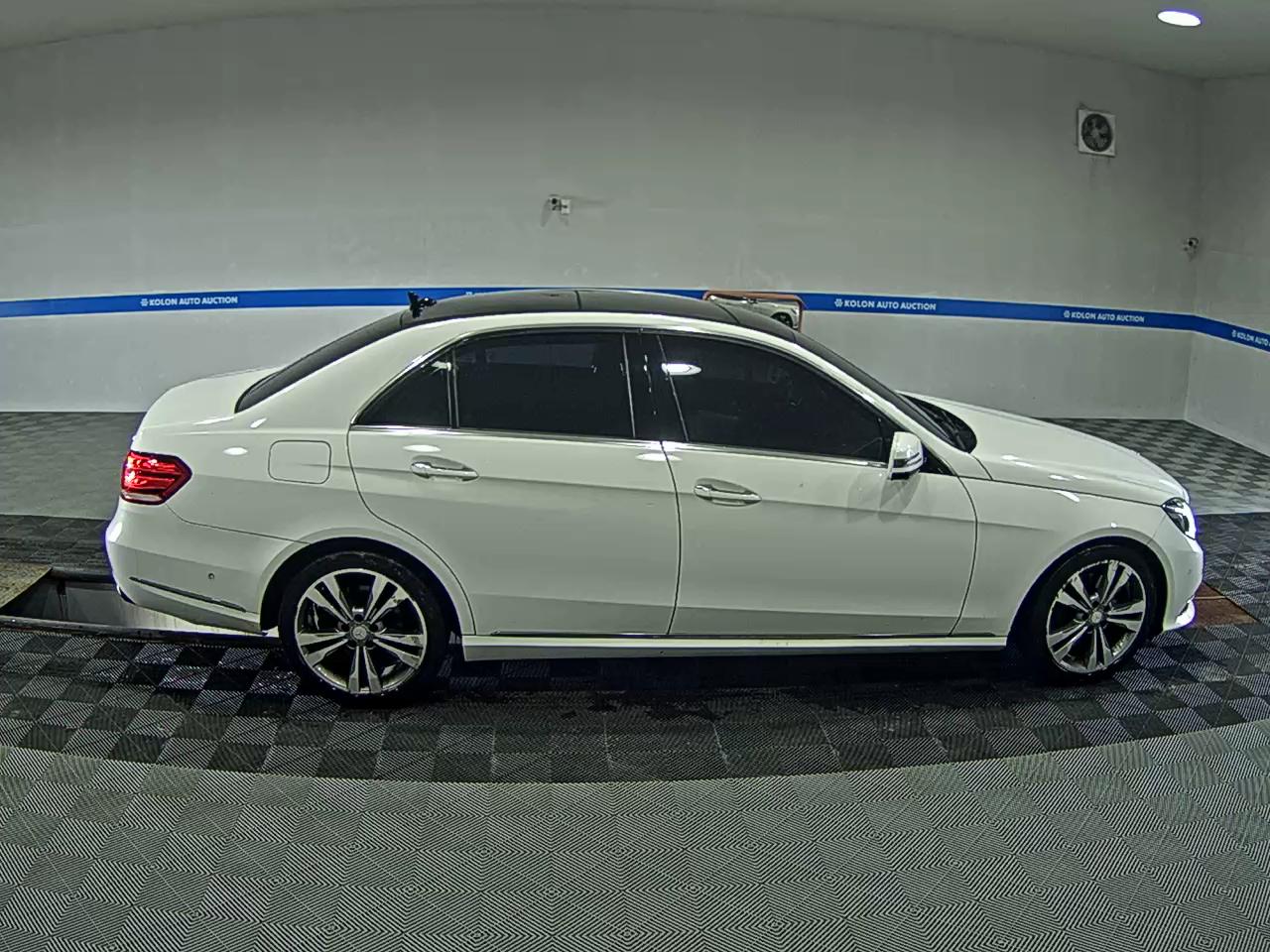 مرسيدس بنز E Class 2016 4MATIC