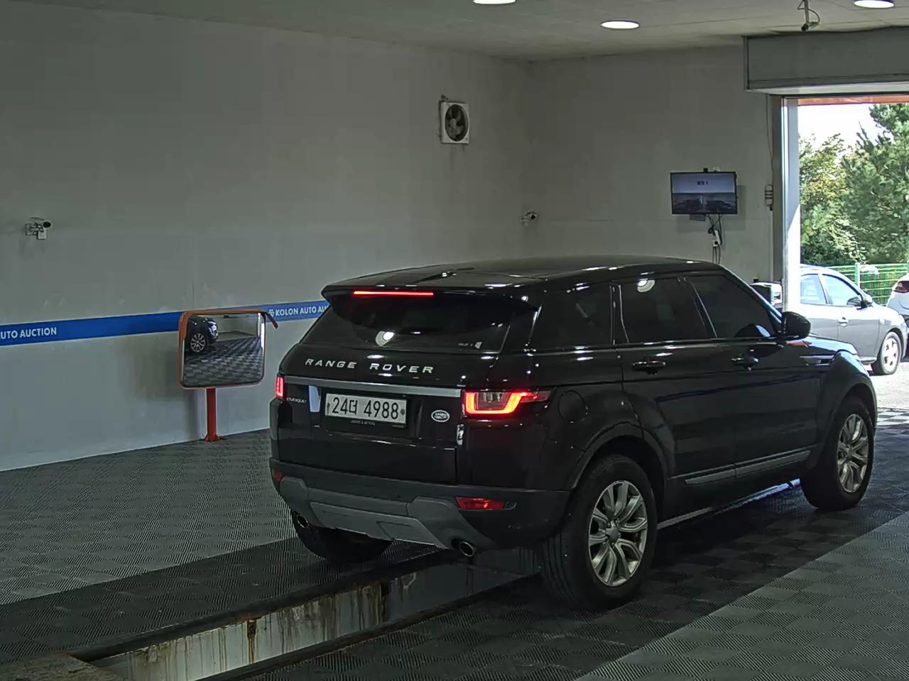 لاند روفر رينج روفر Evoque 2018 SE