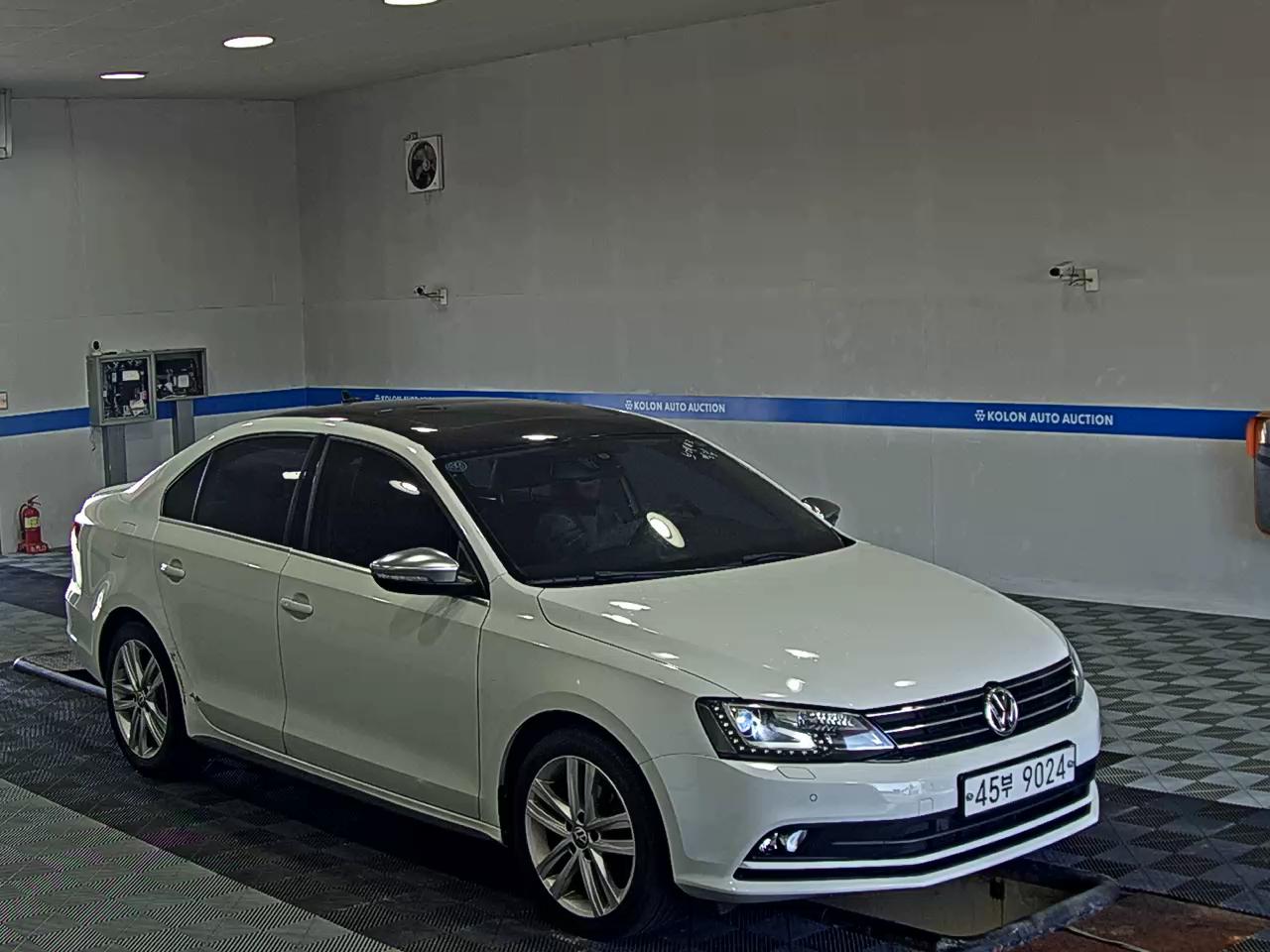 فولكس فاجن جيتا (6Th Gen) 2.0 TDI Bluemotion بريميوم 2015 بريميوم