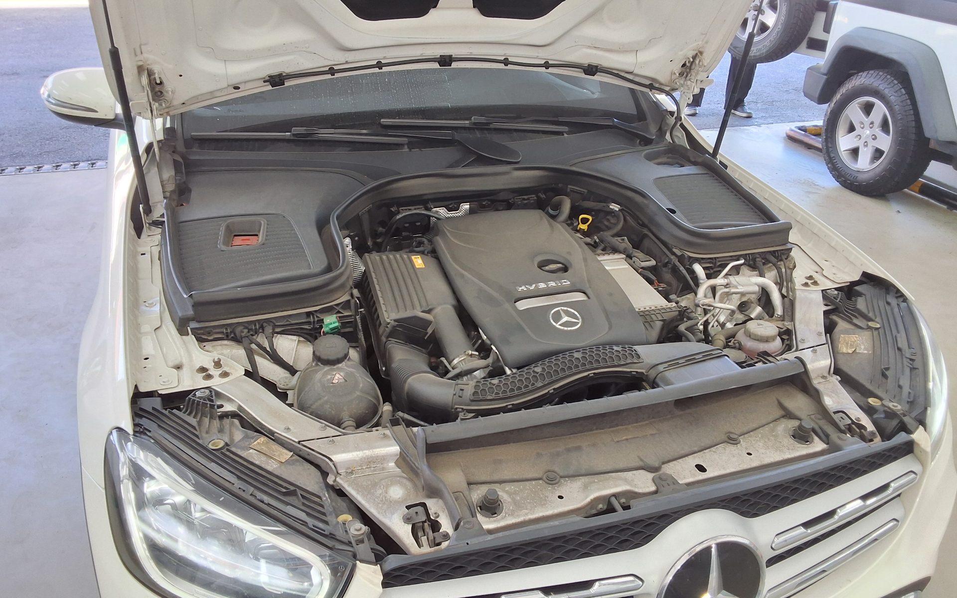 مرسيدس بنز جي إل سي Class 2021 4MATIC
