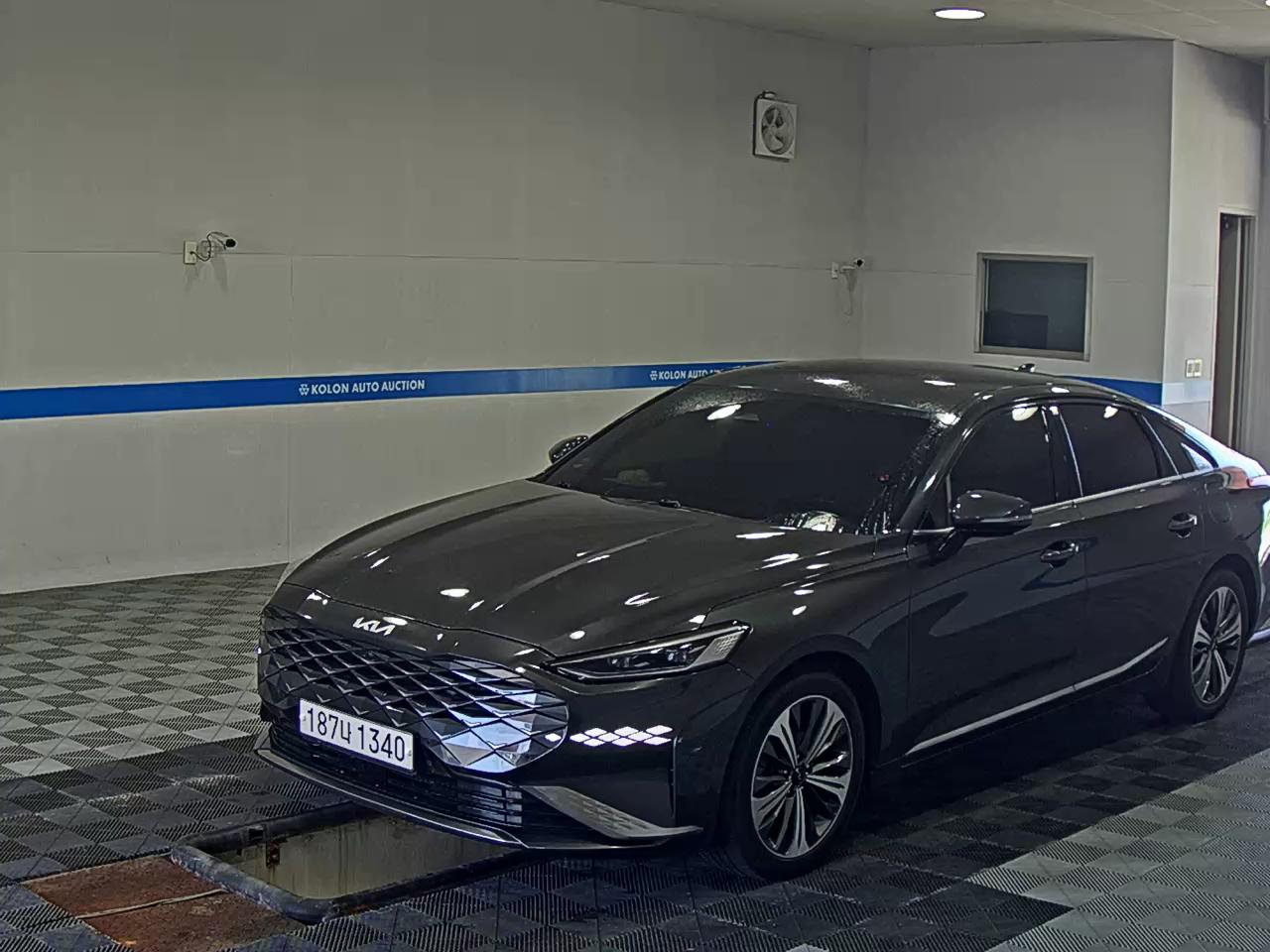 Kia K8
