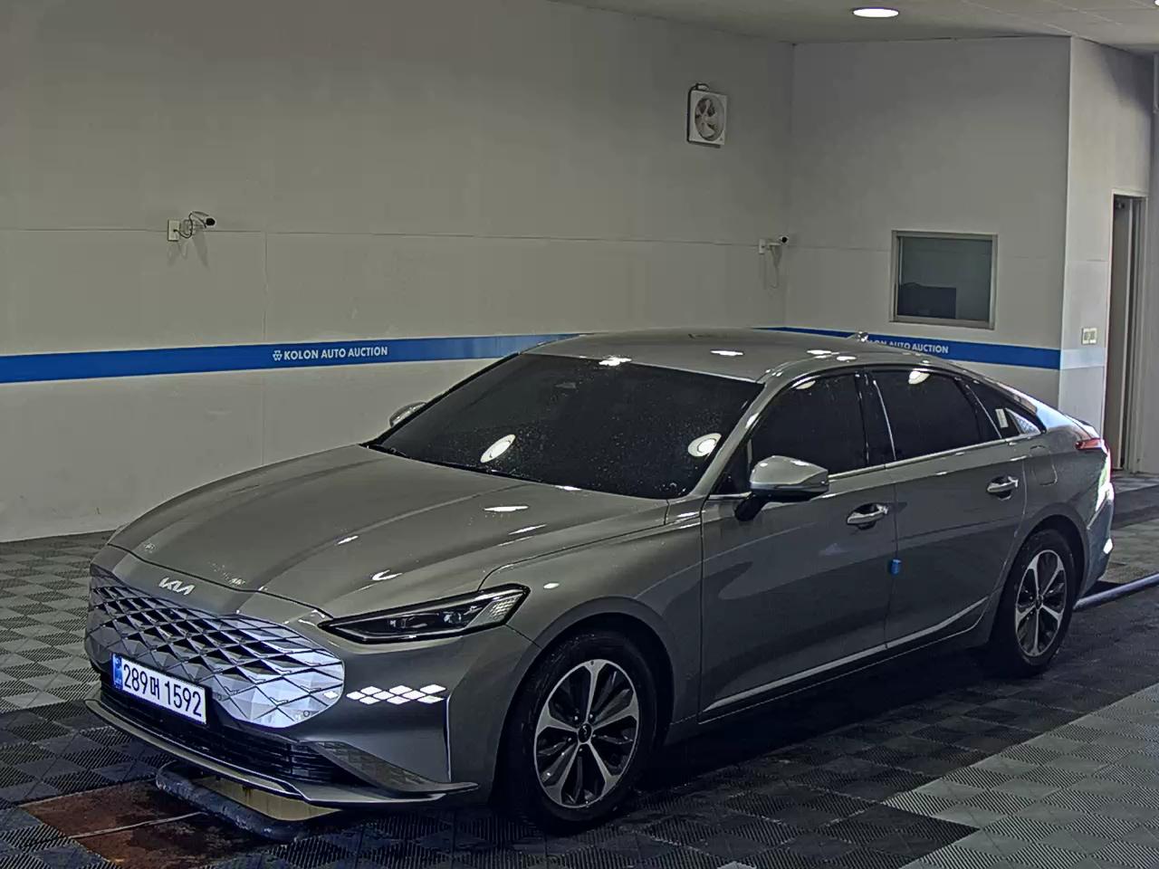 Kia K8