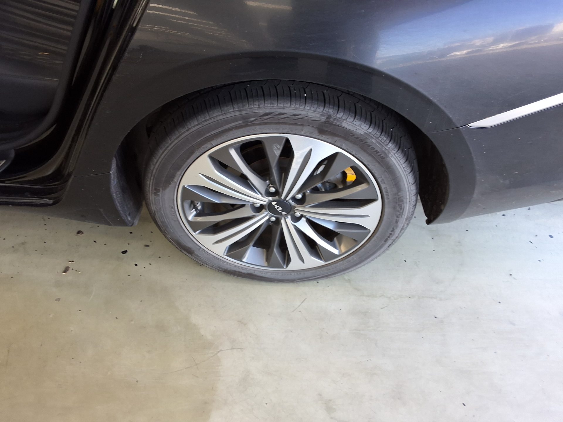 كيا كي 8 2022 SIGNATURE