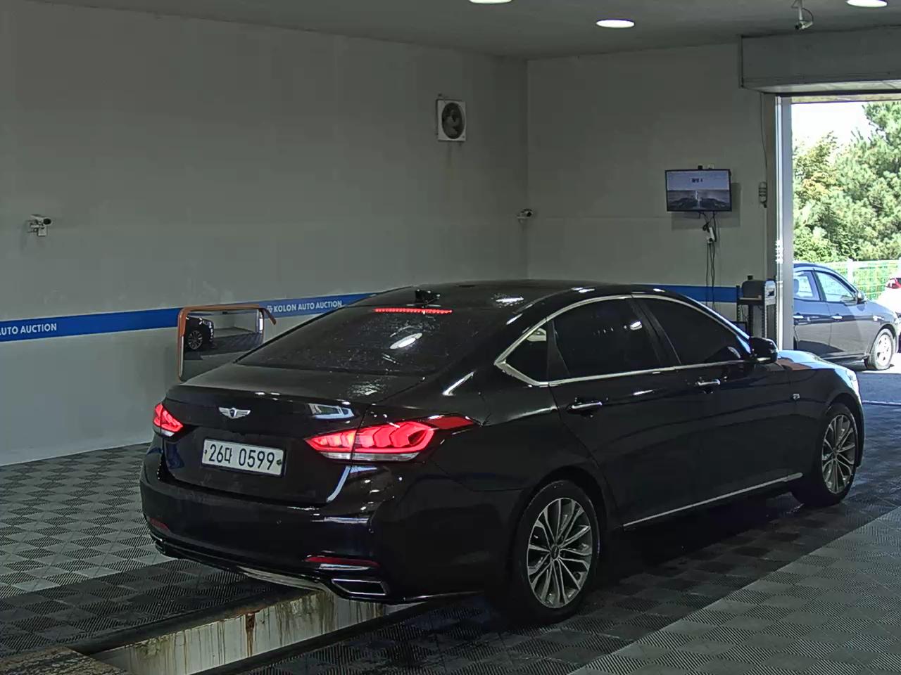 هيونداي جينيسيس Dh G330 مودرن 2016 MODERN