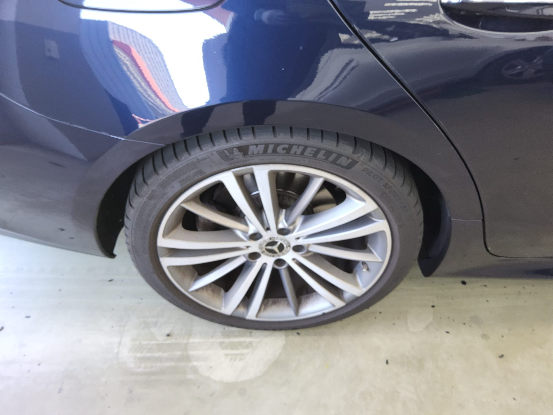 مرسيدس بنز سي إل إس Class 2019 4MATIC