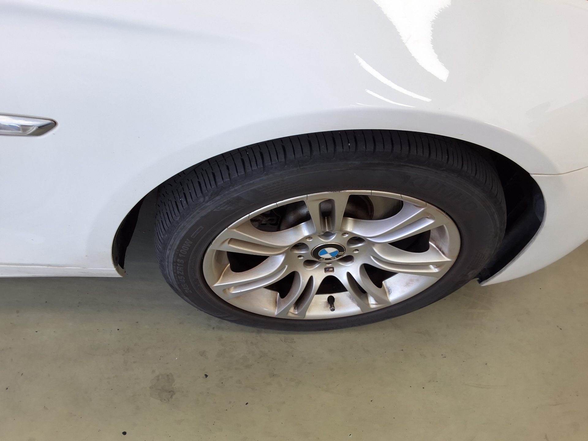 بي إم دبليو 5 Series 2013 SPORT
