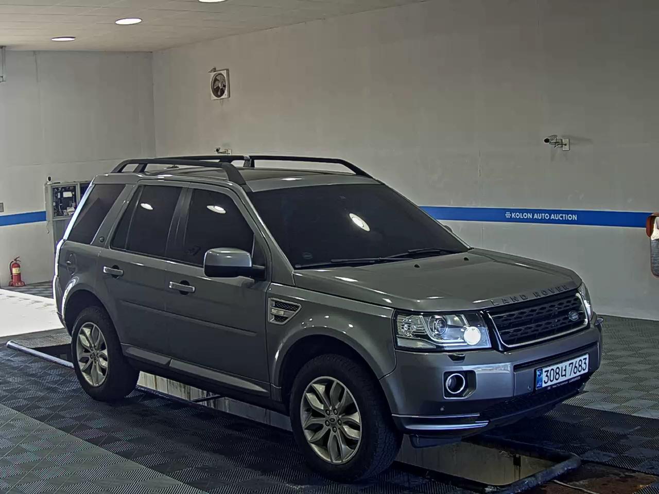 لاند روفر Rover Freelander 2 2.2 Sd4 Hse 2013