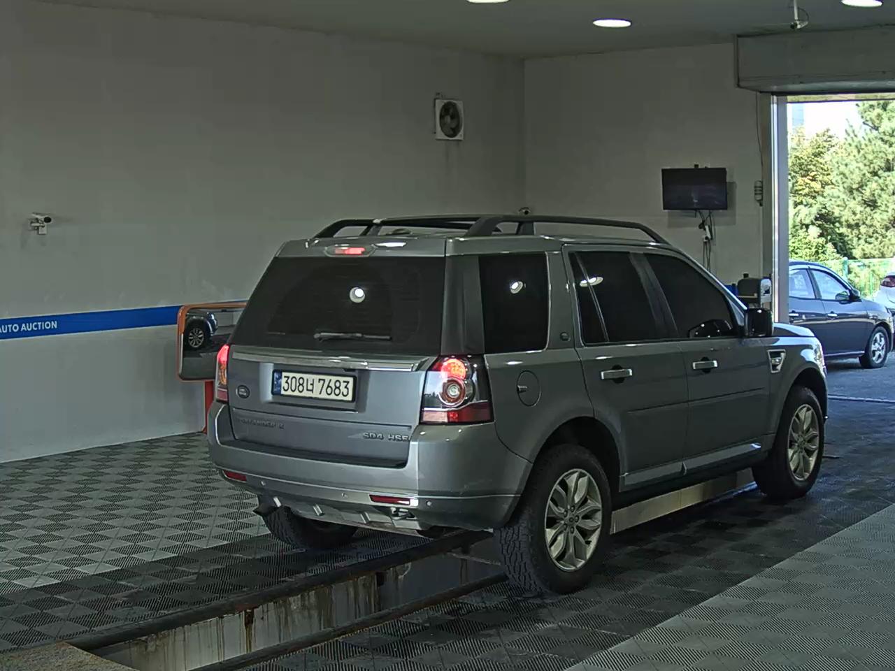 لاند روفر Rover Freelander 2 2.2 Sd4 Hse 2013