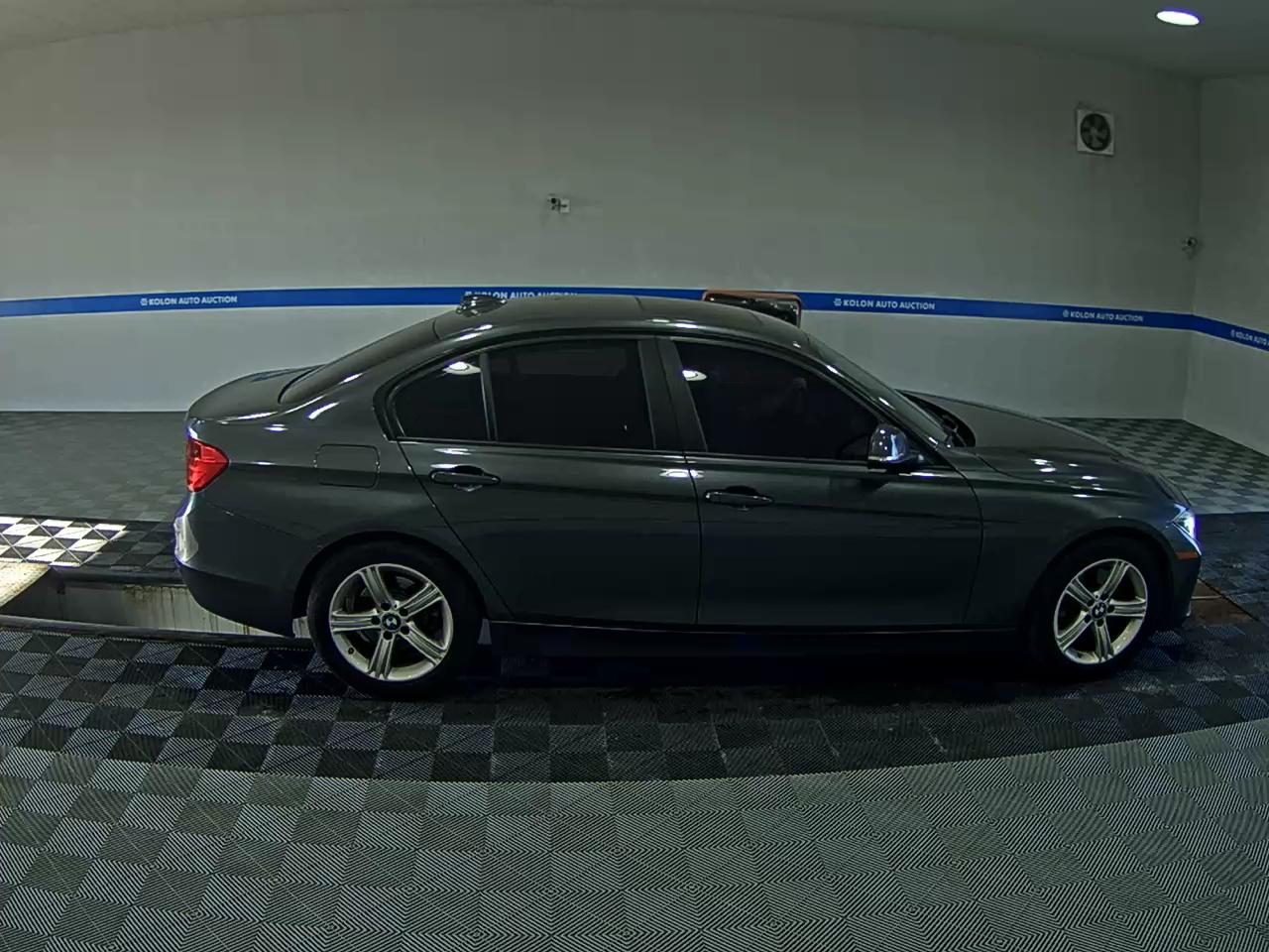 بي إم دبليو 3 Series 2015 320d