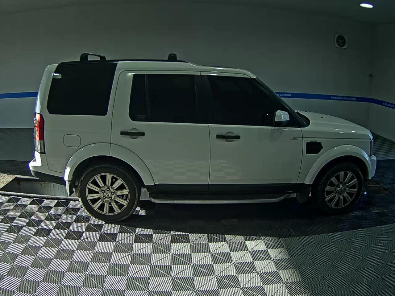 لاند روفر Discovery 2012