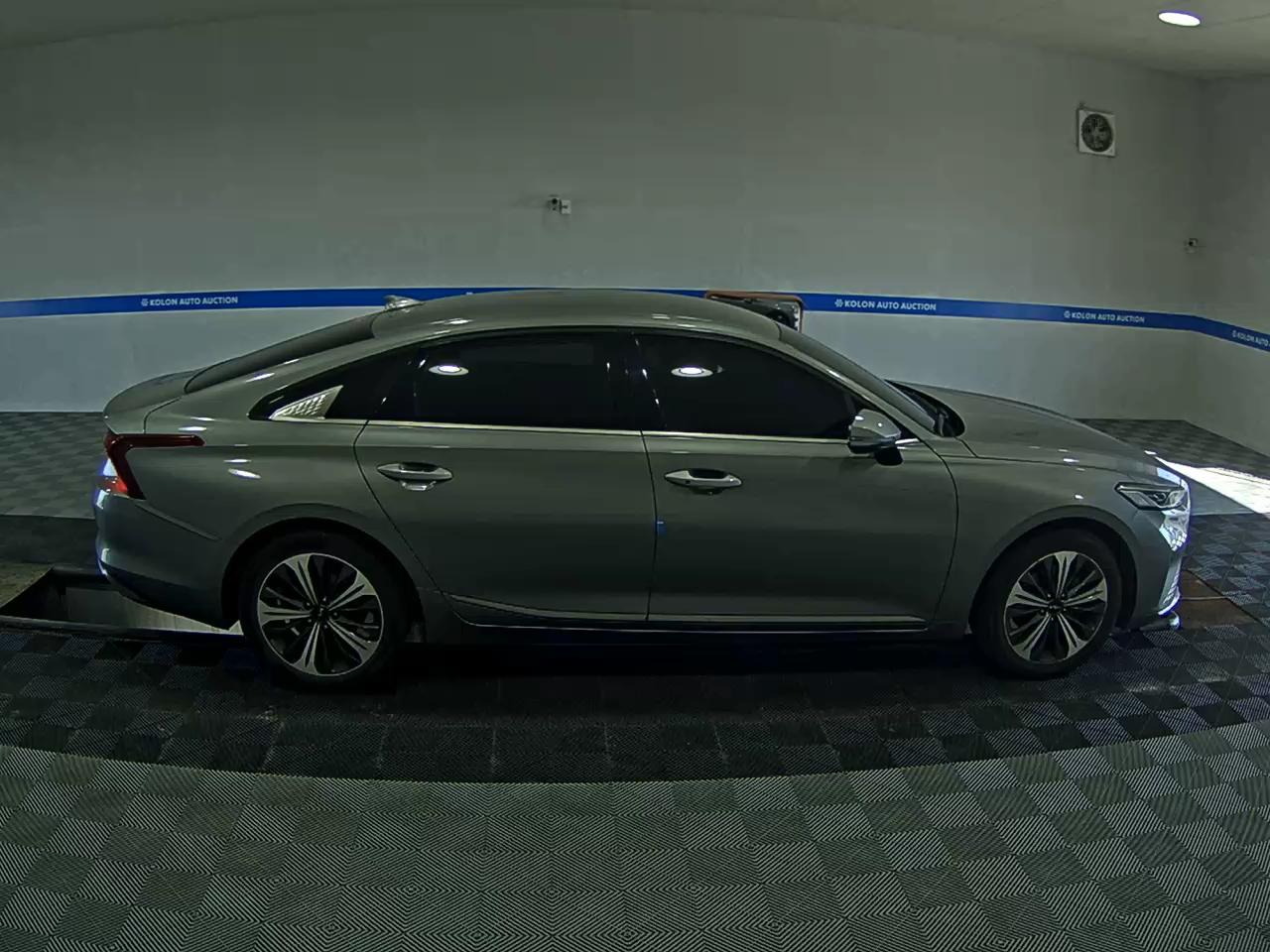 كيا كي 8 2022 PRESTIGE