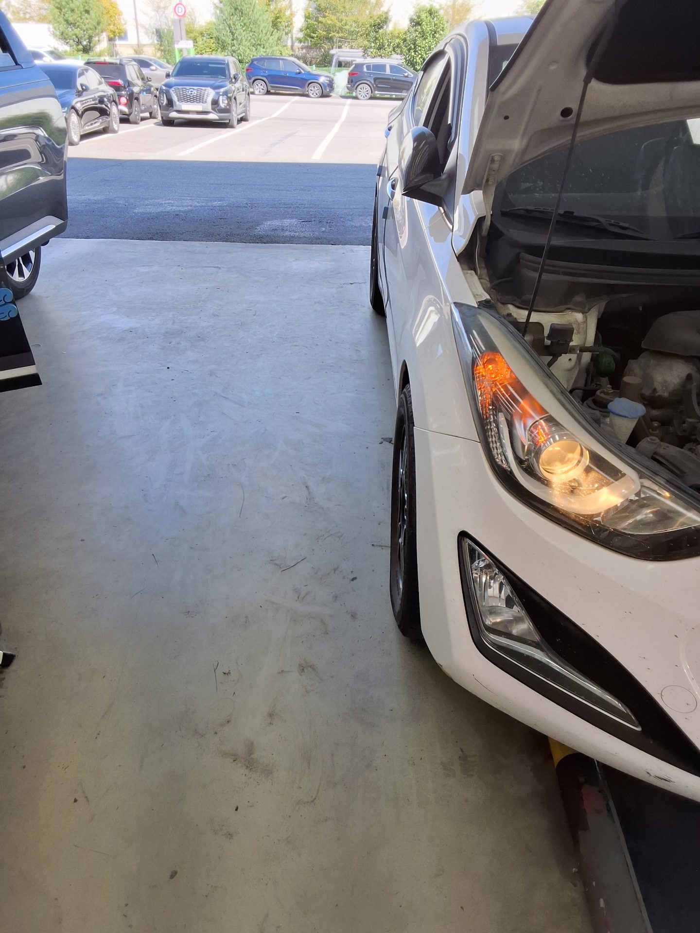 هيونداي أفانتي 2015 SMART