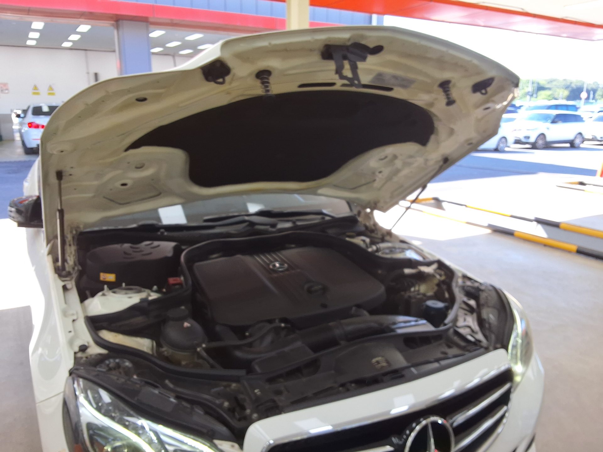 مرسيدس بنز E Class 2015 SPORT