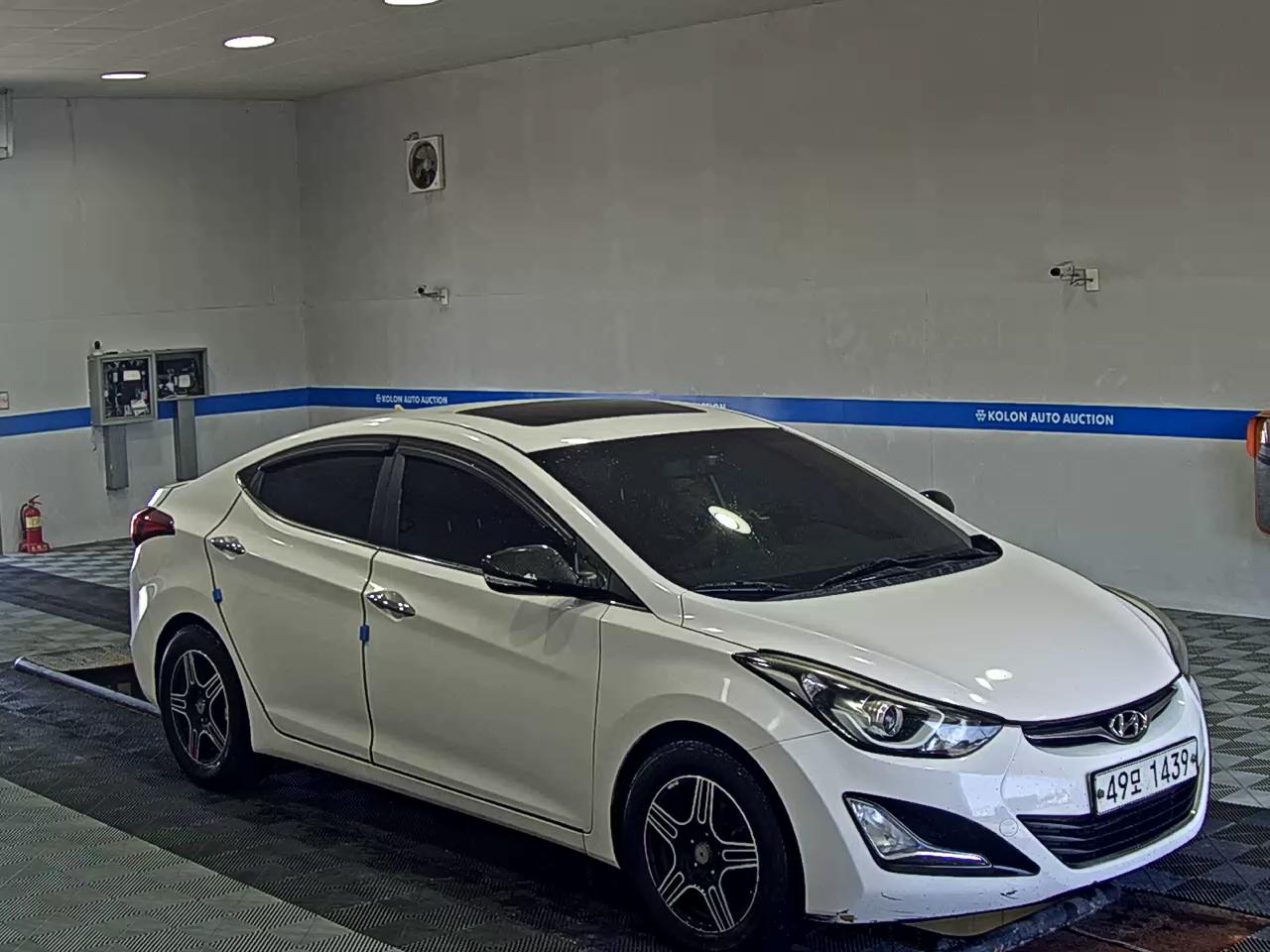هيونداي أفانتي 2015 SMART