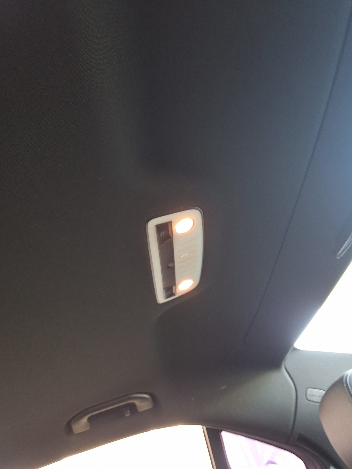 مرسيدس بنز E Class 2015 E220