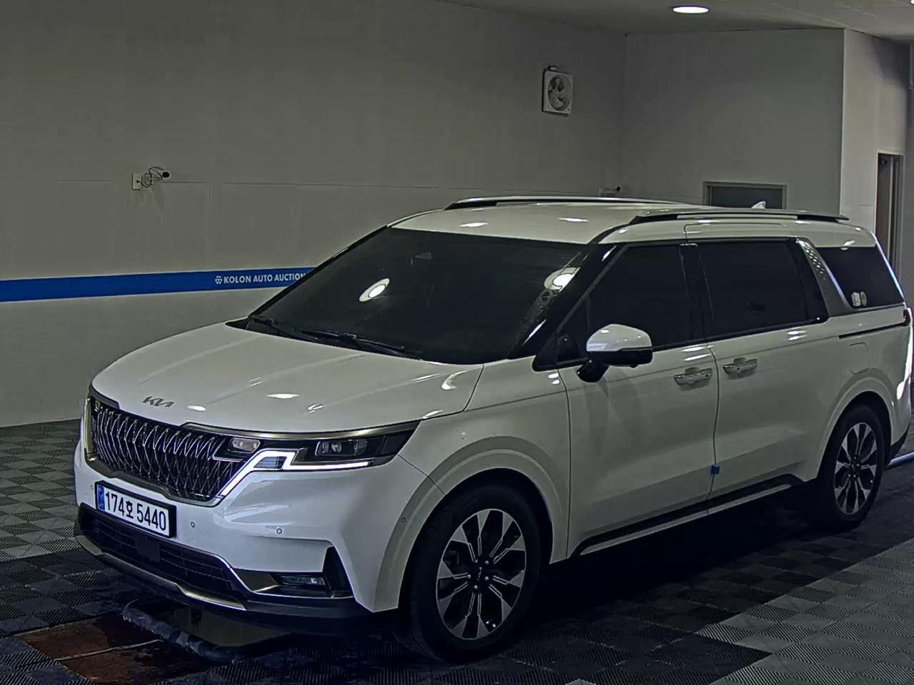 Kia Карнивал