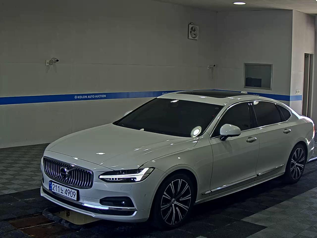 فولفو S90