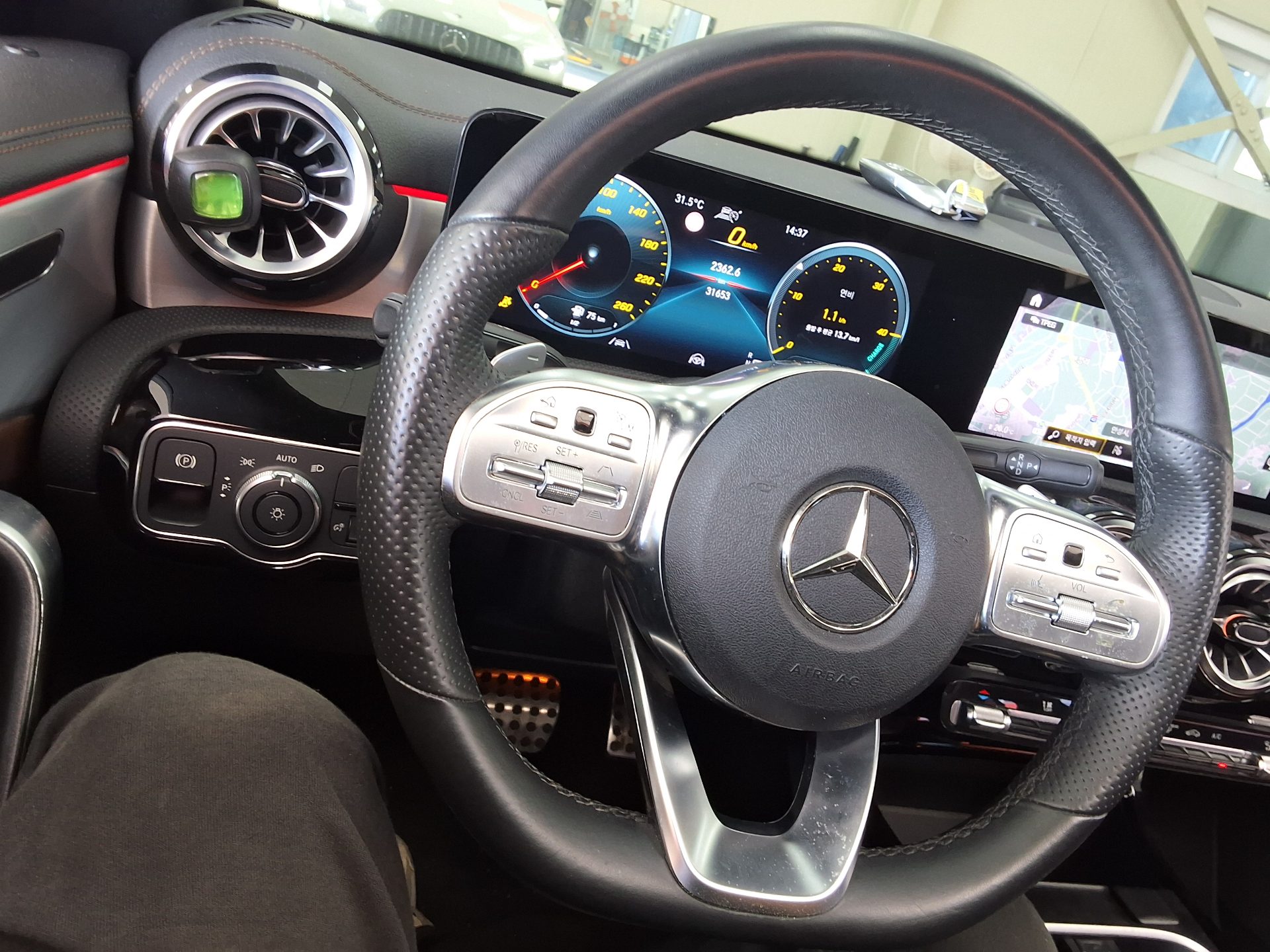 مرسيدس بنز سي إل إيه Class 2022 4MATIC