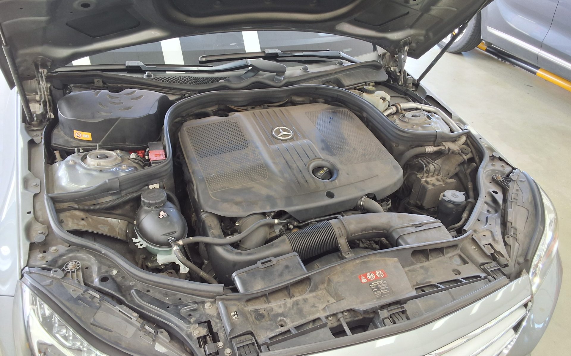 مرسيدس بنز E Class 2014 4MATIC