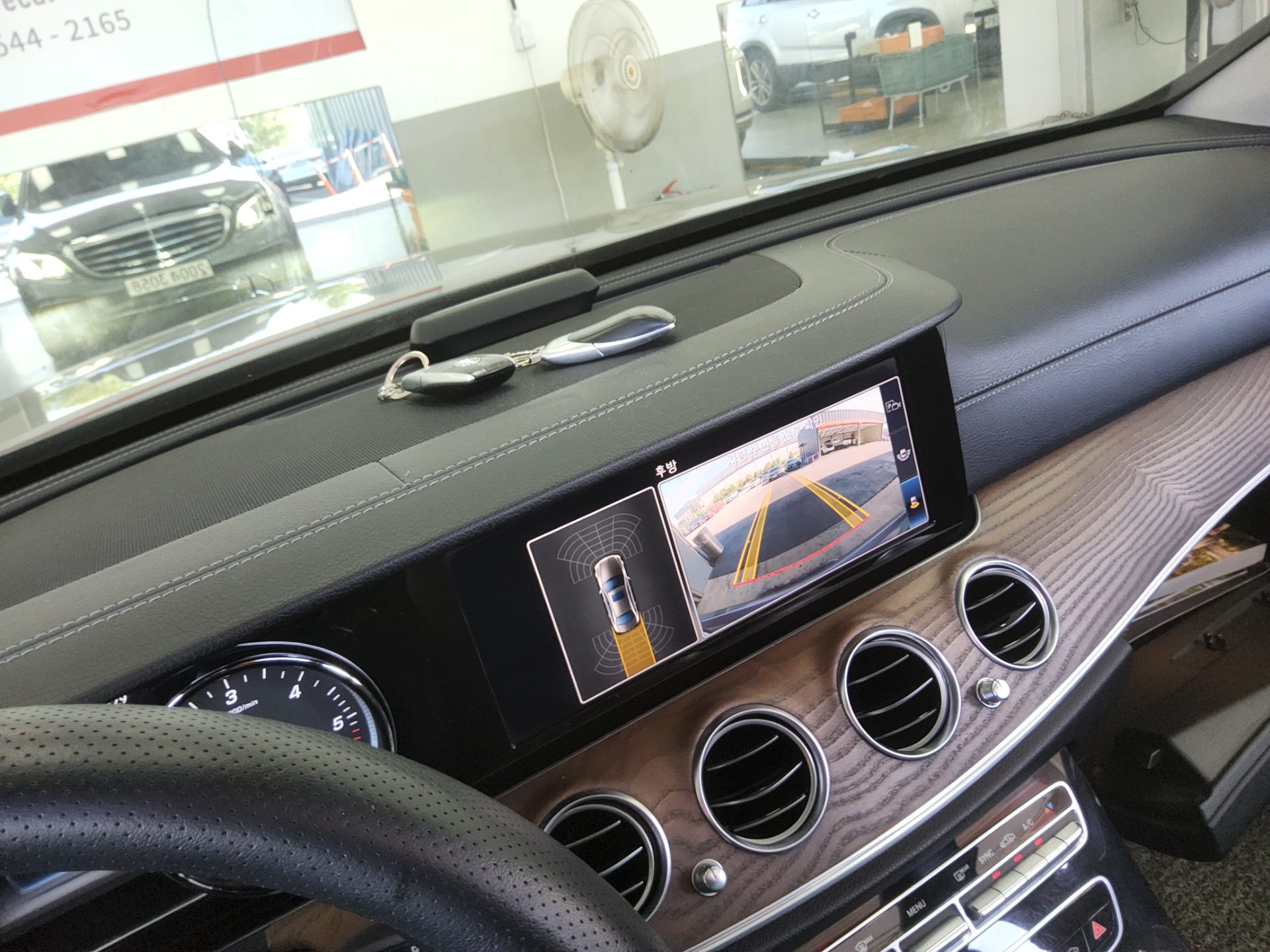 مرسيدس بنز E Class 2019 E220d 4MATIC إكسكلوسيف