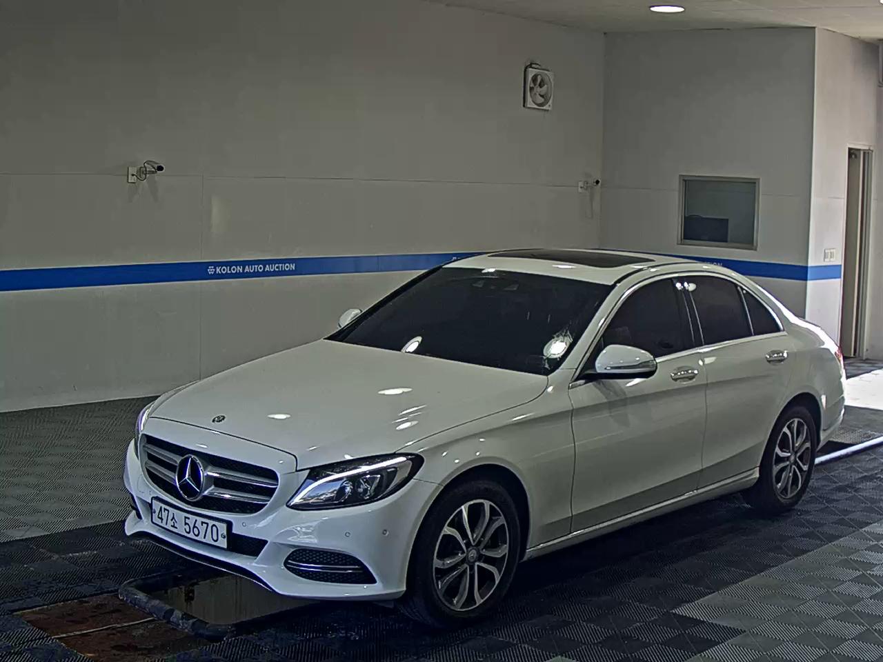 Mercedes-Benz C-Class