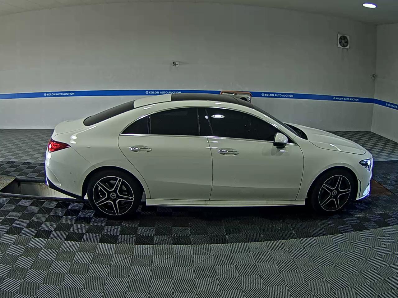 مرسيدس بنز سي إل إيه Class 2022 4MATIC